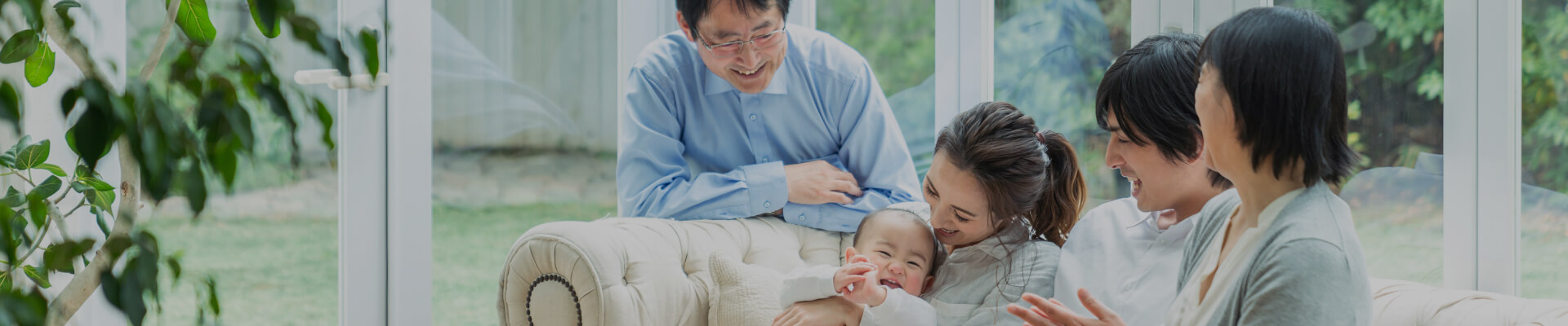 自然光の差し込む暮らしのワンシーン